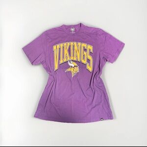 ‘47 Brand Minnesota Vikings Purple Arch Logo Tee Mens Size L New